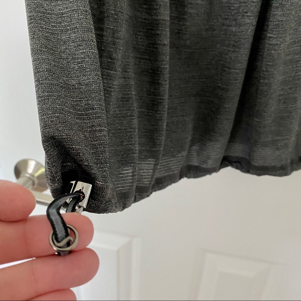 Lululemon Tank Top - image 4